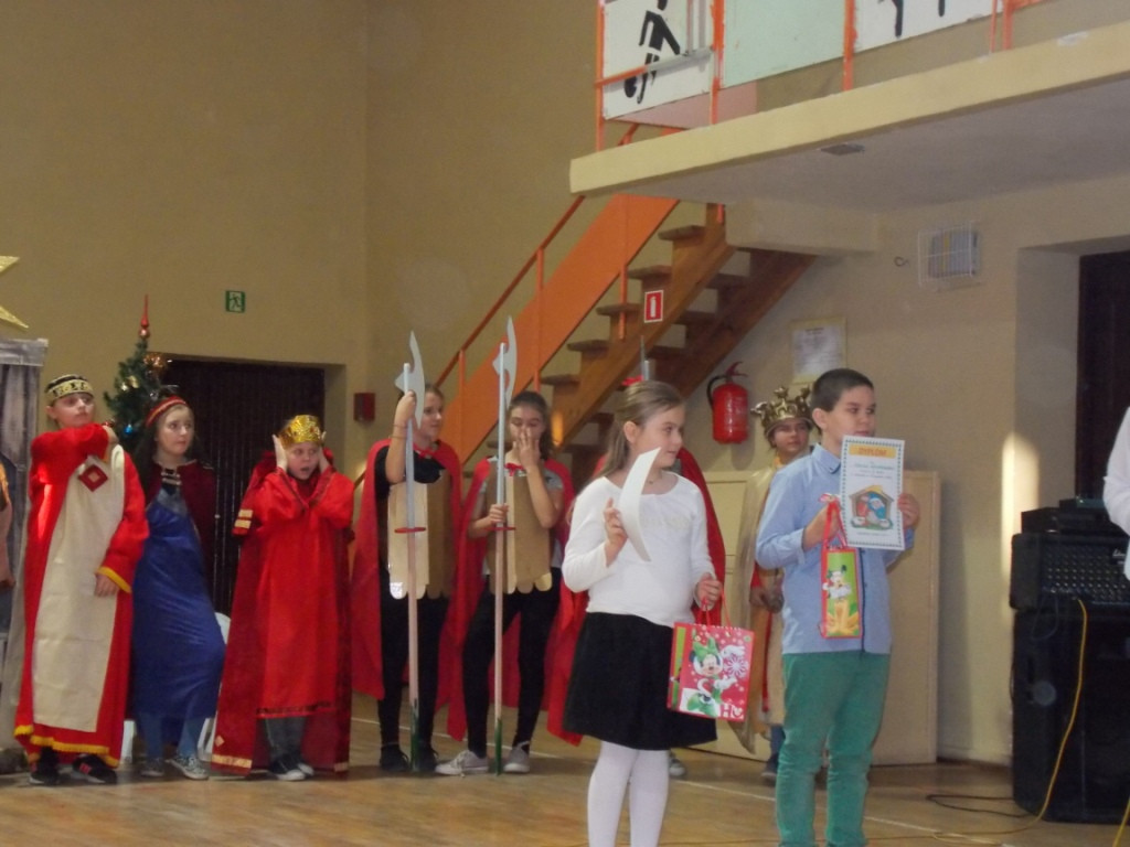 Konkurs szopek w lewińskiej podstawówce