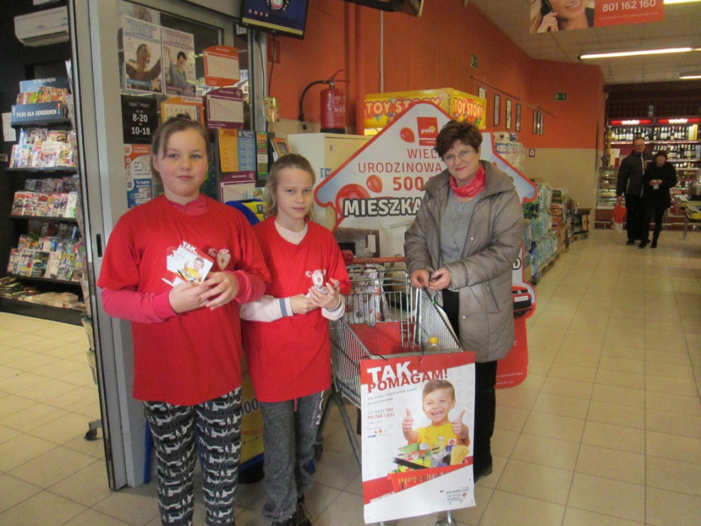 Z działalności Szkolnego Koła Caritas działającego przy Publicznej Szkole Podstawowej w Lewinie Brzeskim