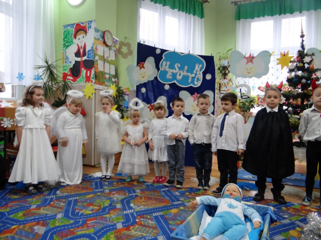 UROCZYSTOŚĆ WIGILIJNA W PUBLICZNYM PRZEDSZKOLU W KRZYŻOWICACH