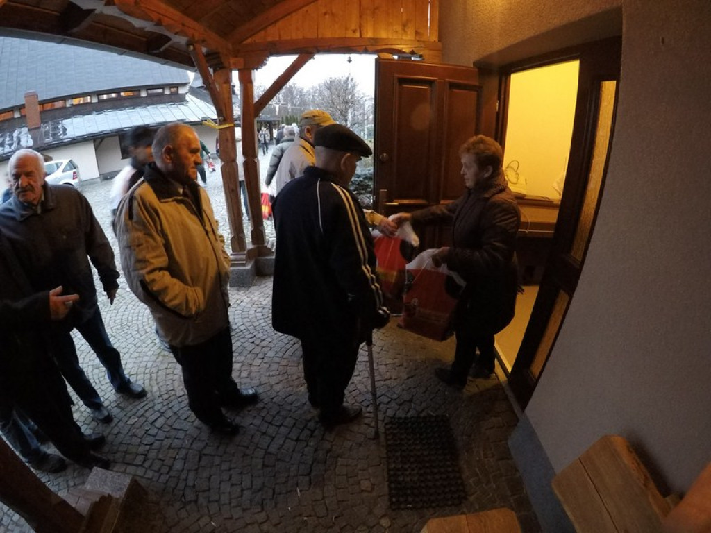 Wspólna wigilia w Skarbimierzu - Osiedle.