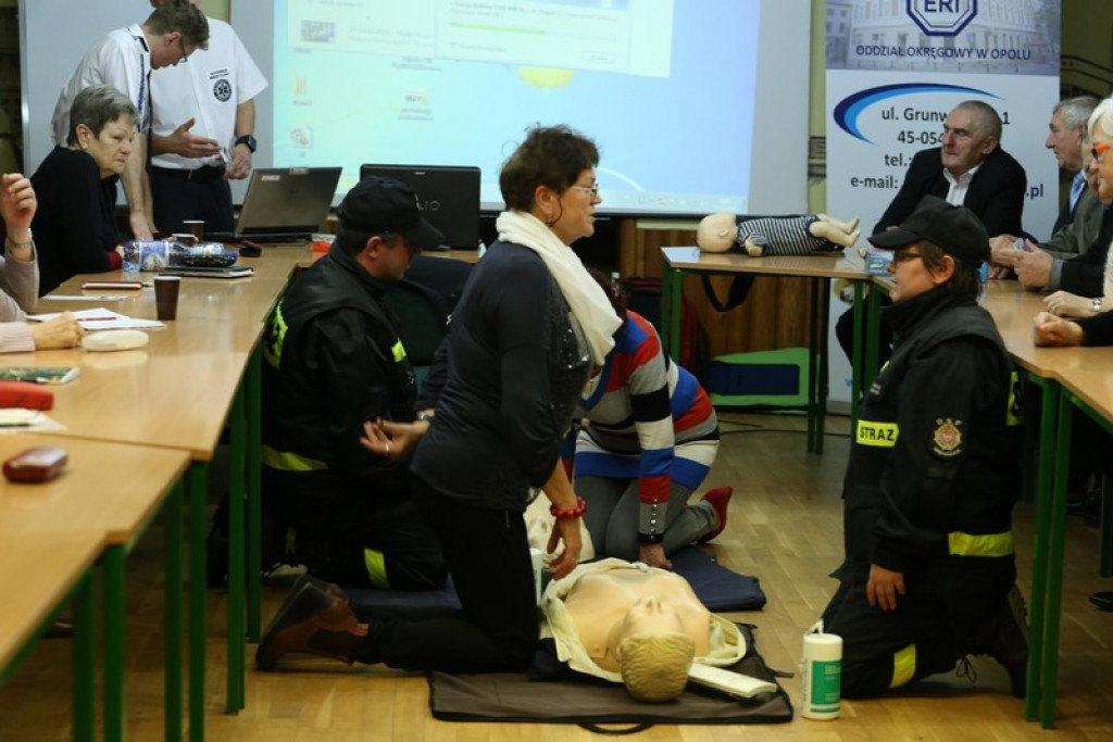 OSP Mąkoszyce szkoliło seniorów