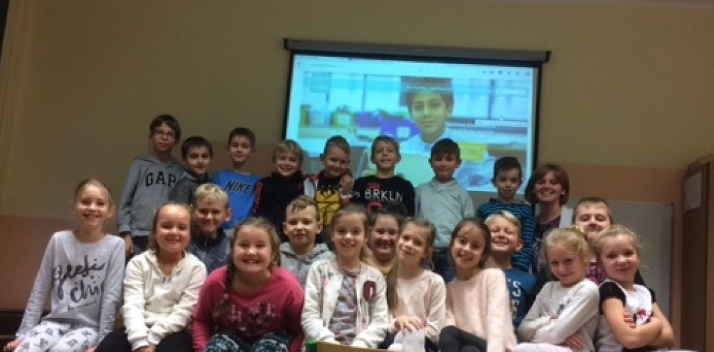 Uczniowie klasy 2a z PSP nr 3 w Grodkowie uczą się kodowania