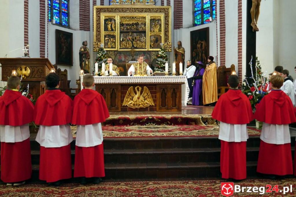 IV Orszak Trzech Króli w Brzegu [fotorelacja]