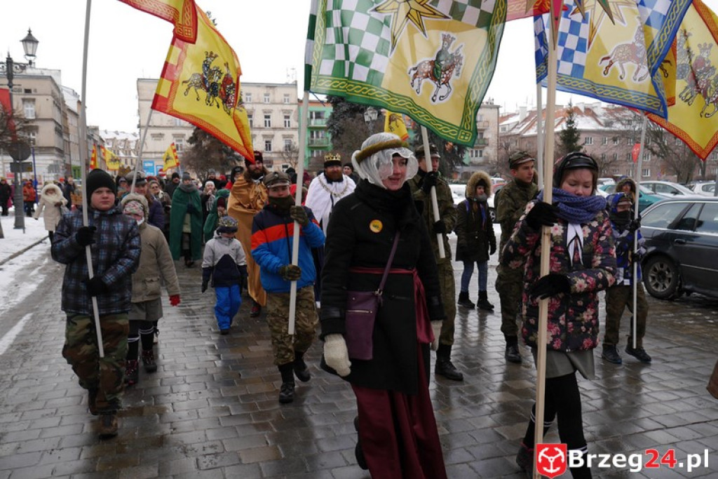 IV Orszak Trzech Króli w Brzegu [fotorelacja]