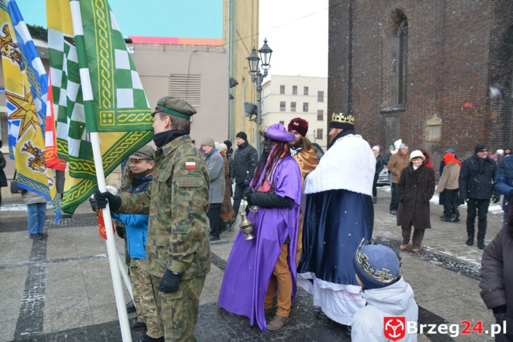 IV Orszak Trzech Króli w Brzegu [fotorelacja]