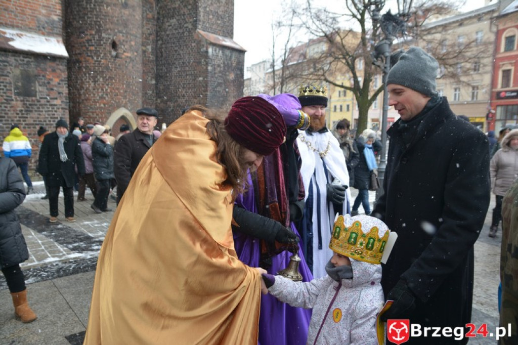 IV Orszak Trzech Króli w Brzegu [fotorelacja]