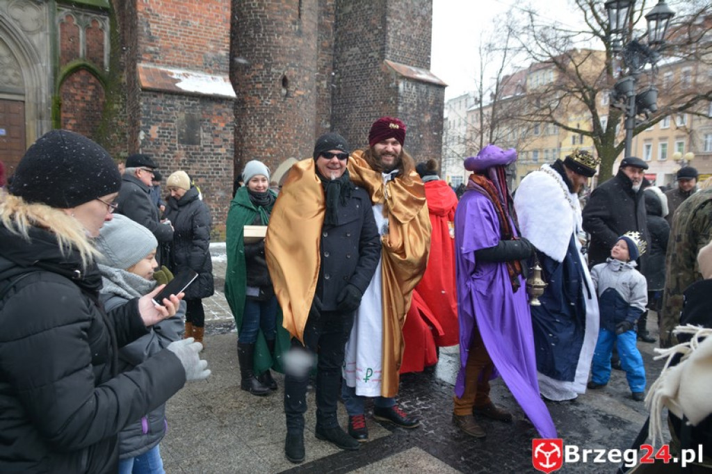 IV Orszak Trzech Króli w Brzegu [fotorelacja]