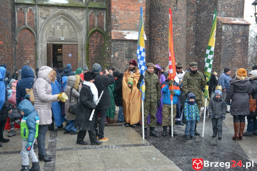 IV Orszak Trzech Króli w Brzegu [fotorelacja]