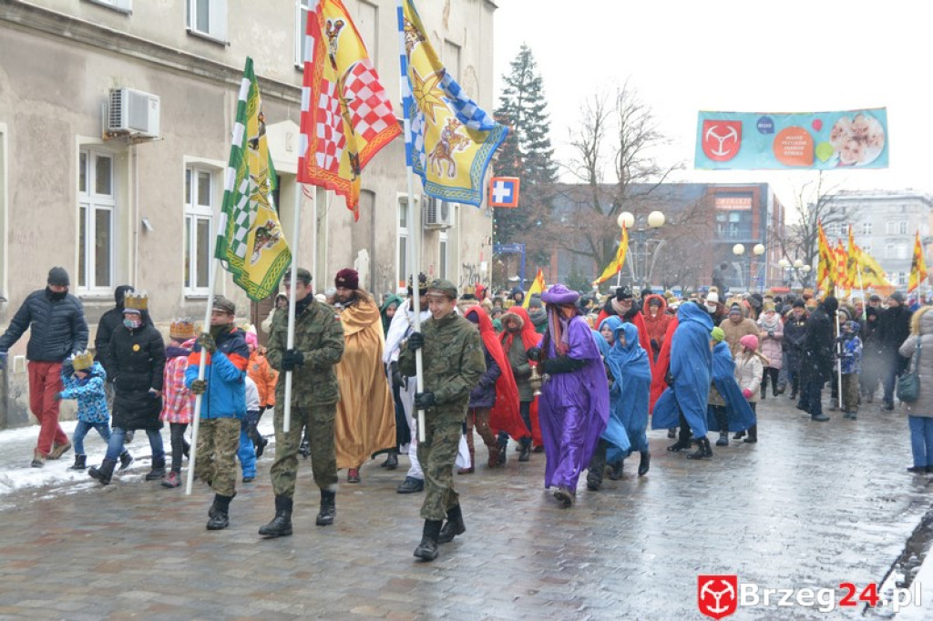 IV Orszak Trzech Króli w Brzegu [fotorelacja]