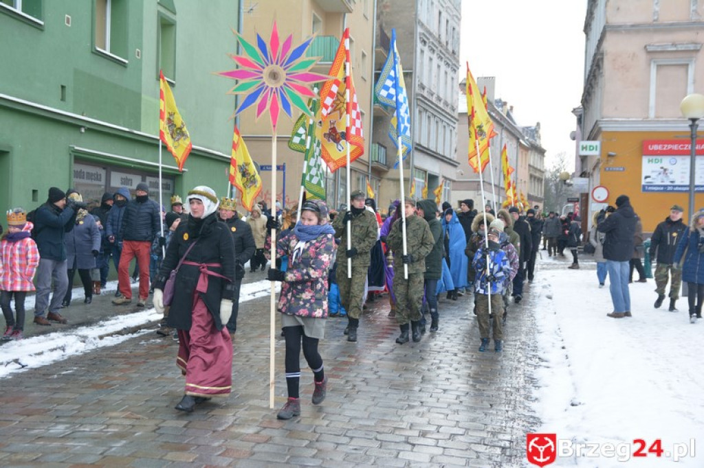 IV Orszak Trzech Króli w Brzegu [fotorelacja]
