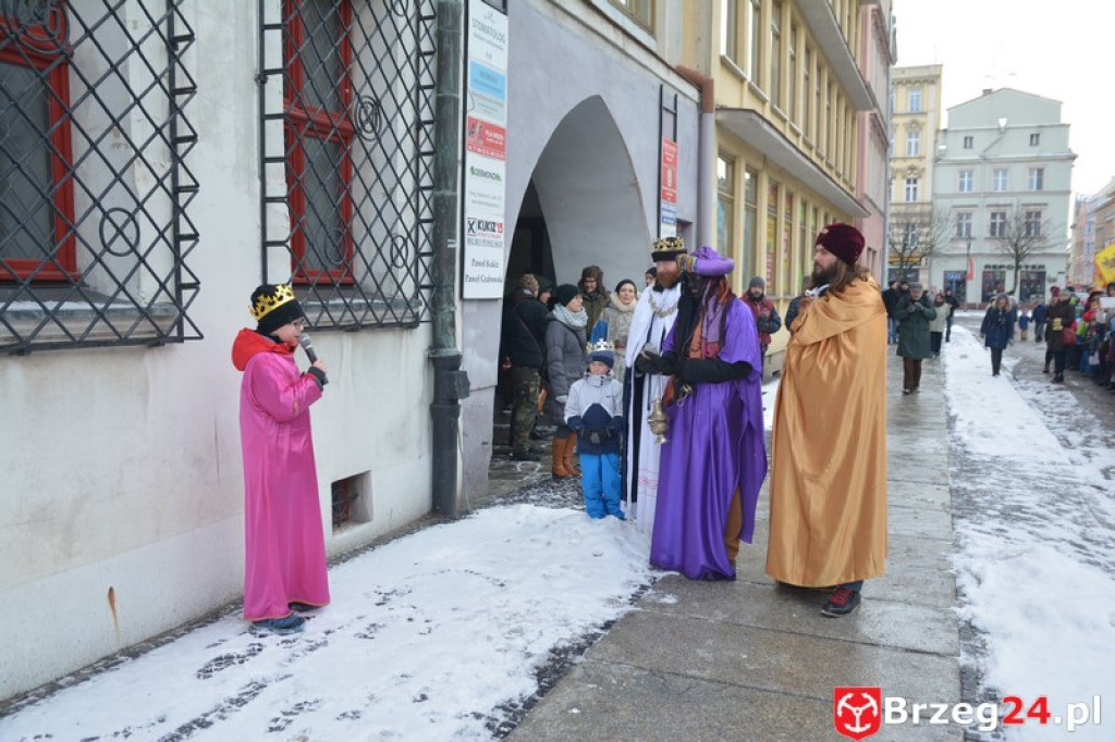 IV Orszak Trzech Króli w Brzegu [fotorelacja]