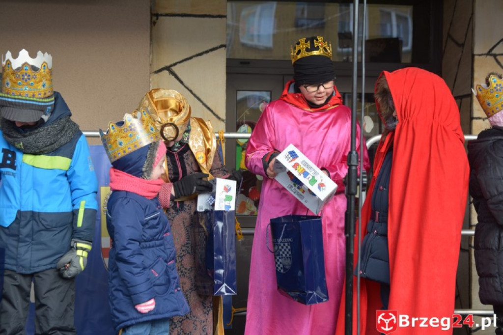 IV Orszak Trzech Króli w Brzegu [fotorelacja]