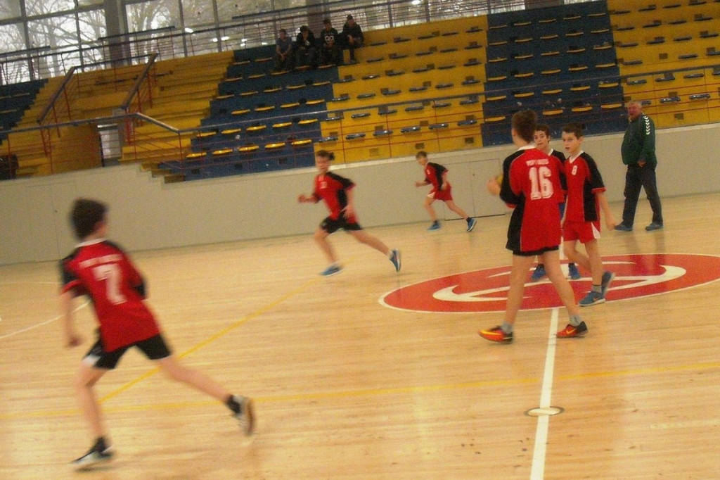 Jedynka zagra w finale - piłka ręczna