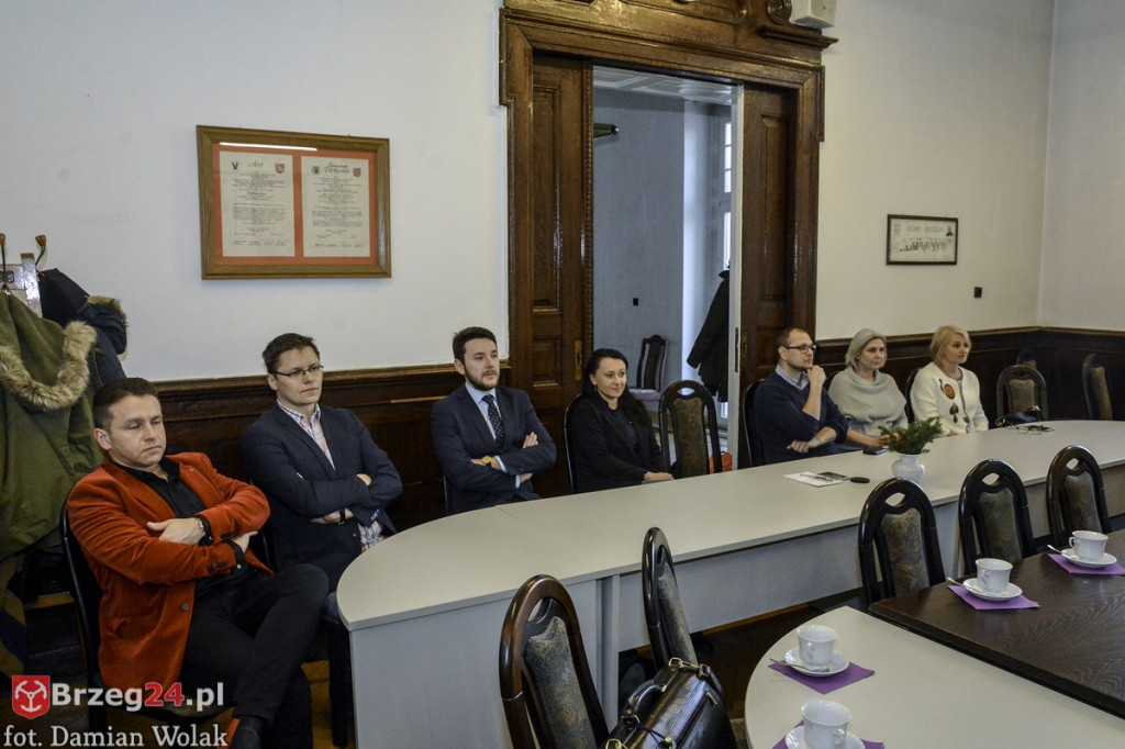 Pierwsza sesja Młodzieżowej Rady Miasta w Grodkowie