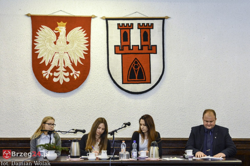 Pierwsza sesja Młodzieżowej Rady Miasta w Grodkowie