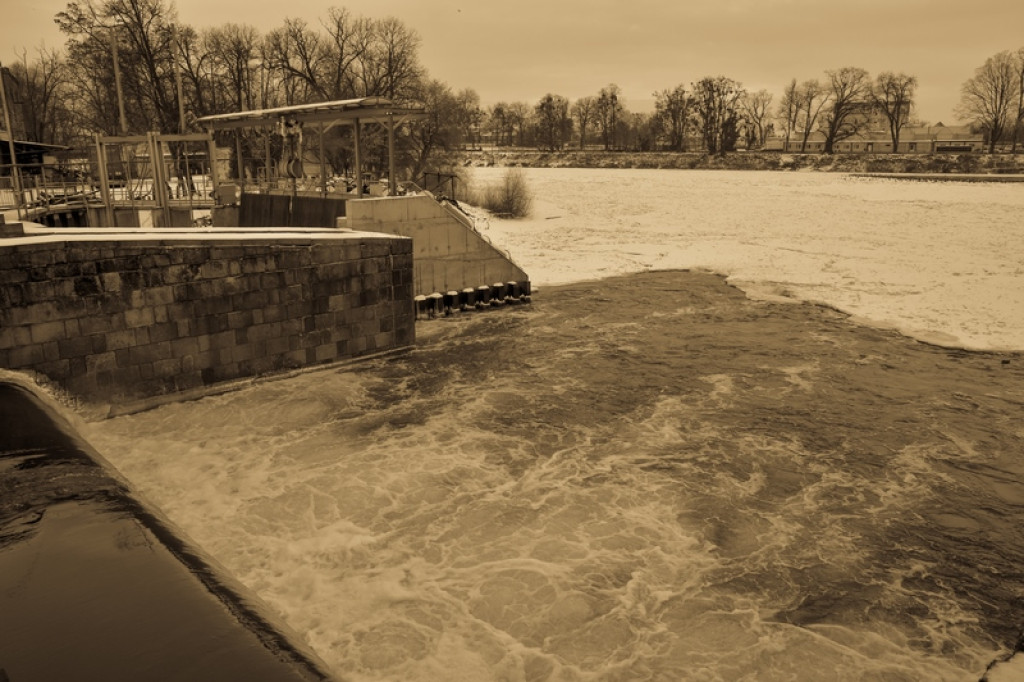 Uwaga na oblodzenia! Ostrzeżenia synoptyków