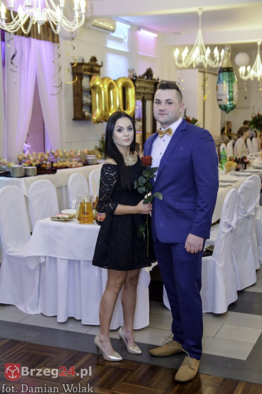 Studniówki 2017: Bal maturalny Zespół Szkół Centrum Kształcenia Praktycznego w Grodkowie [fotorelacja]