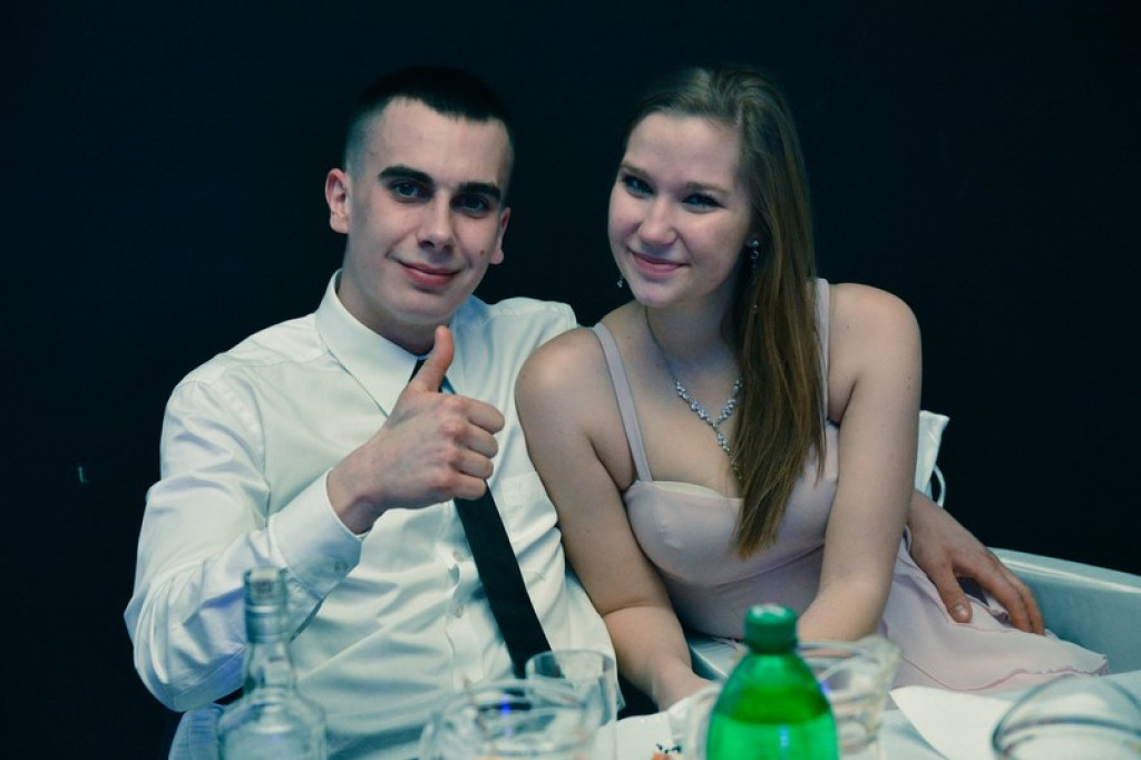 Studniówki 2017: Bal maturalny I Liceum Ogólnokształcącego w Brzegu [fotogaleria]