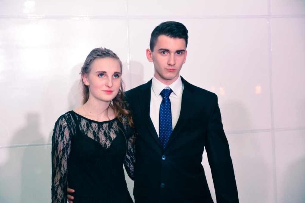 Studniówki 2017: Bal maturalny I Liceum Ogólnokształcącego w Brzegu [fotogaleria]