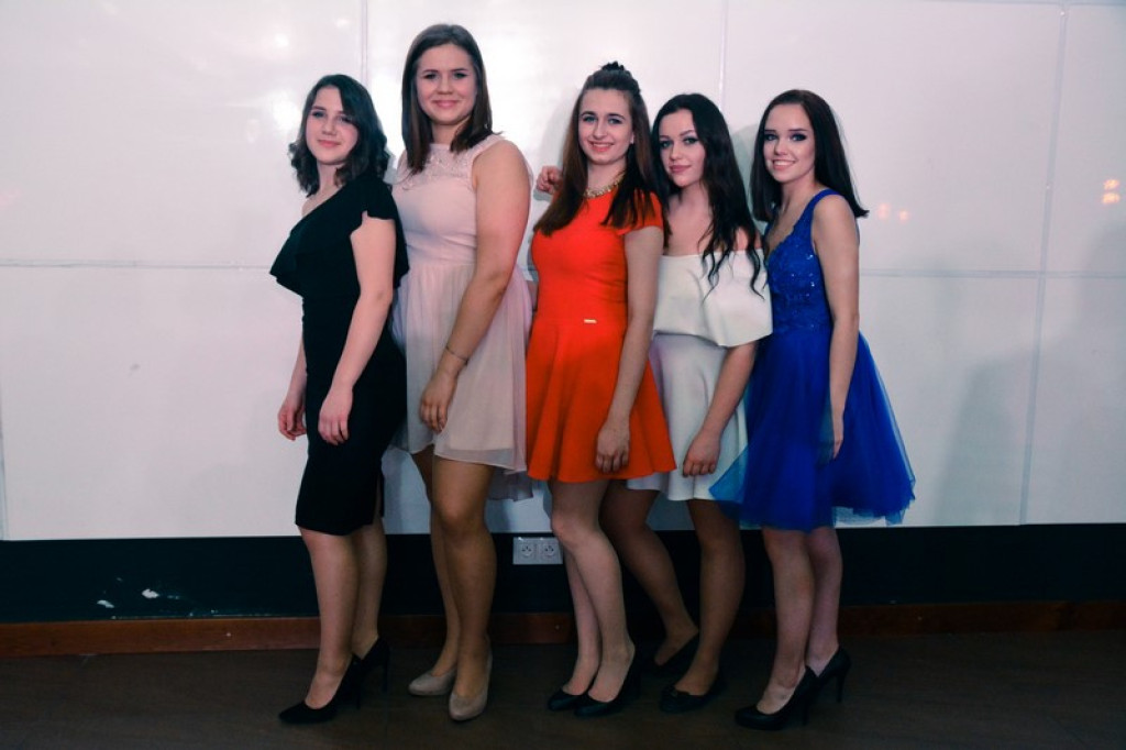 Studniówki 2017: Bal maturalny I Liceum Ogólnokształcącego w Brzegu [fotogaleria]