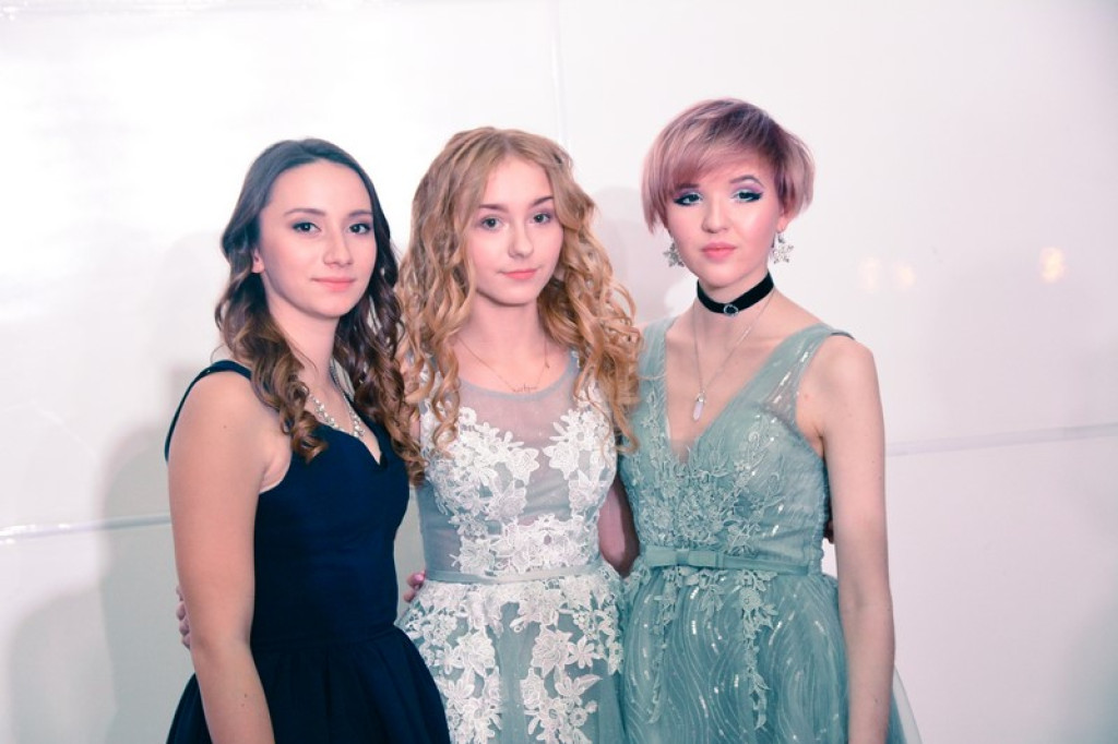 Studniówki 2017: Bal maturalny I Liceum Ogólnokształcącego w Brzegu [fotogaleria]