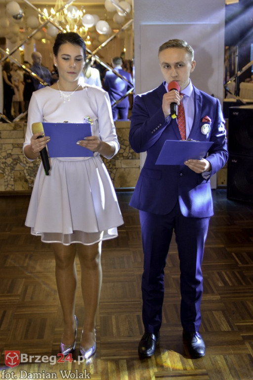 Studniówki 2017: Bal maturalny Zespół Szkół Centrum Kształcenia Praktycznego w Grodkowie [fotorelacja]