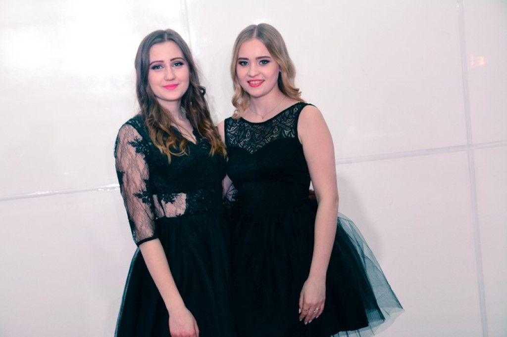 Studniówki 2017: Bal maturalny I Liceum Ogólnokształcącego w Brzegu [fotogaleria]