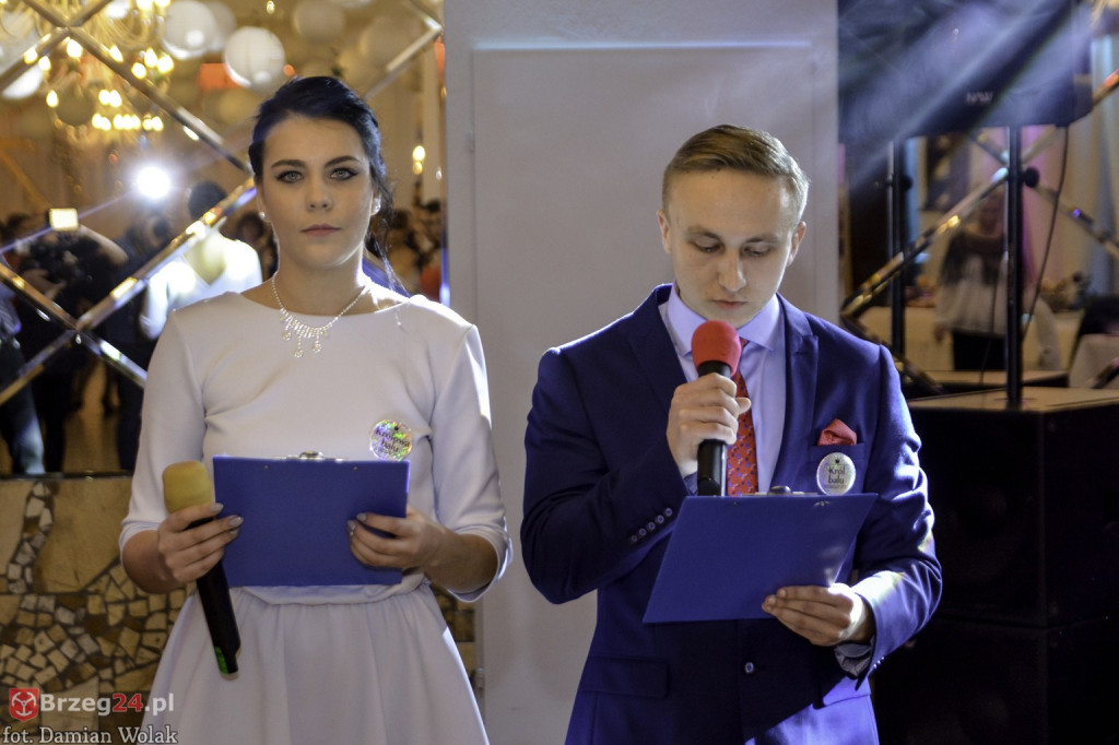 Studniówki 2017: Bal maturalny Zespół Szkół Centrum Kształcenia Praktycznego w Grodkowie [fotorelacja]