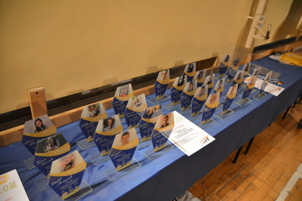 Najlepsi sportowcy z Opolszczyzny nagrodzeni w PSP3 Grodków