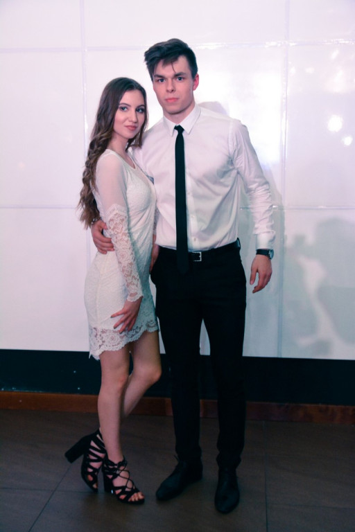 Studniówki 2017: Bal maturalny I Liceum Ogólnokształcącego w Brzegu [fotogaleria]