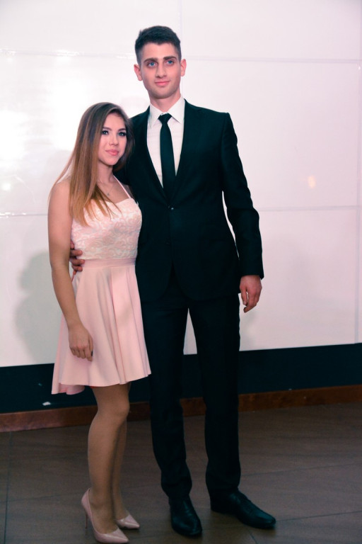 Studniówki 2017: Bal maturalny I Liceum Ogólnokształcącego w Brzegu [fotogaleria]