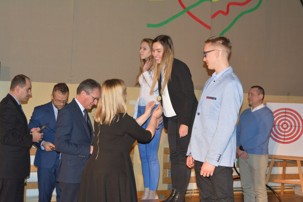 Najlepsi sportowcy z Opolszczyzny nagrodzeni w PSP3 Grodków