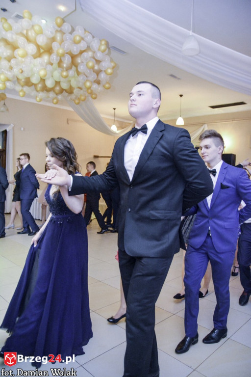Studniówki 2017: Bal maturalny Liceum Ogólnokształcącego w Grodkowie [fotorelacja]