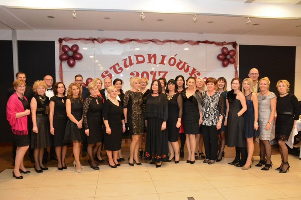 Studniówki 2017: Bal maturalny Zespołu Szkół Ekonomicznych w Brzegu [fotogaleria]