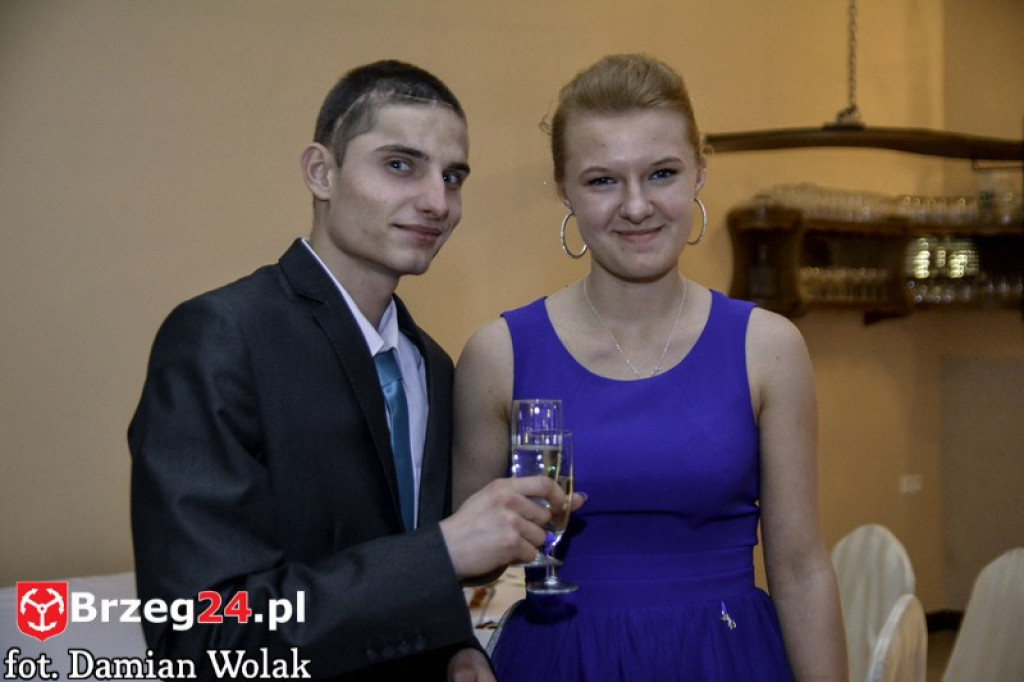 Studniówki 2017: Bal maturalny Liceum Ogólnokształcącego w Grodkowie [fotorelacja]