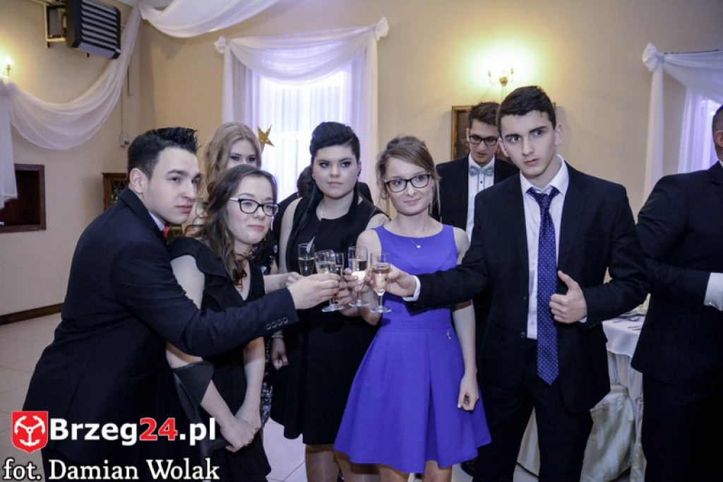 Studniówki 2017: Bal maturalny Liceum Ogólnokształcącego w Grodkowie [fotorelacja]