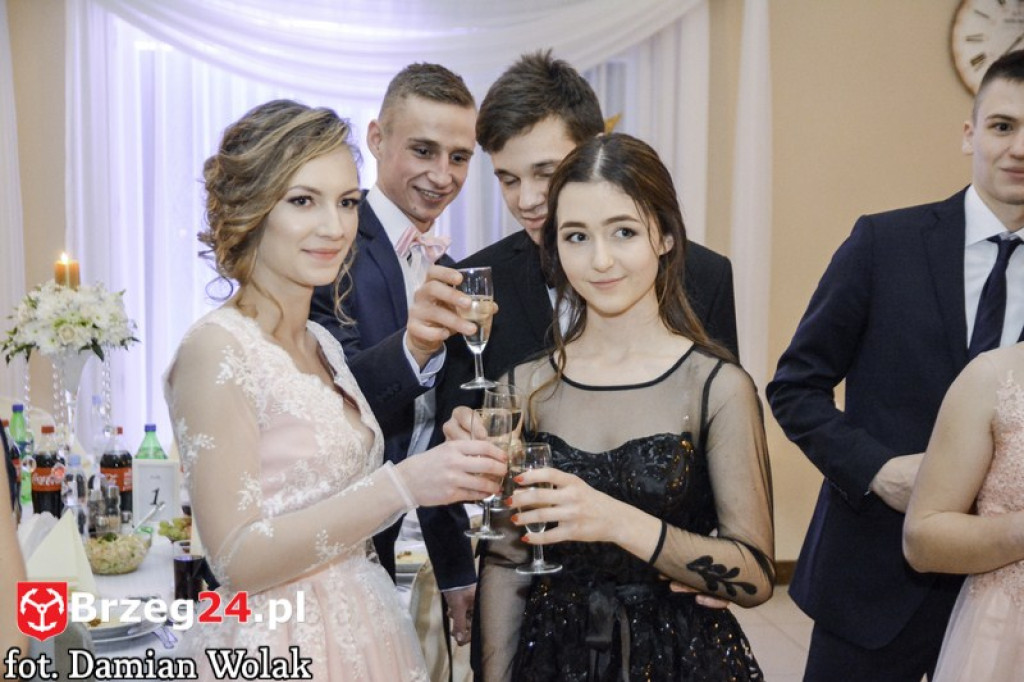 Studniówki 2017: Bal maturalny Liceum Ogólnokształcącego w Grodkowie [fotorelacja]
