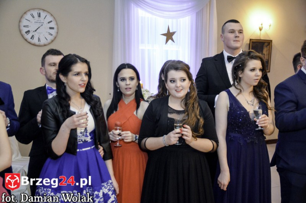 Studniówki 2017: Bal maturalny Liceum Ogólnokształcącego w Grodkowie [fotorelacja]