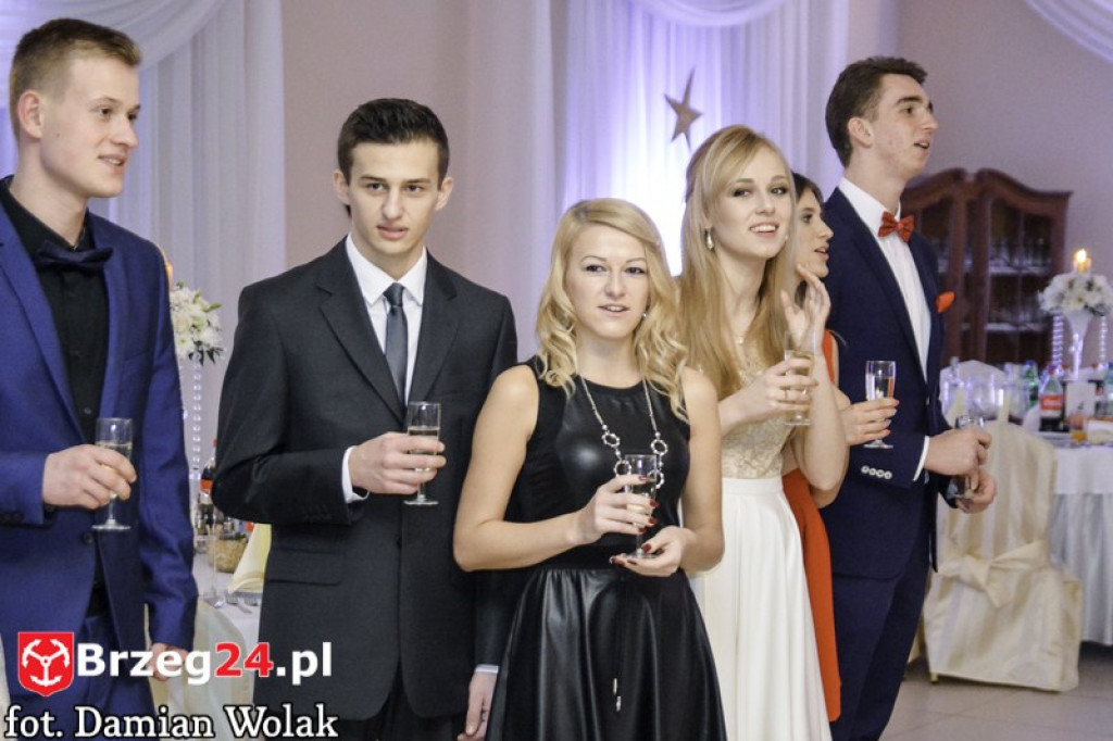 Studniówki 2017: Bal maturalny Liceum Ogólnokształcącego w Grodkowie [fotorelacja]