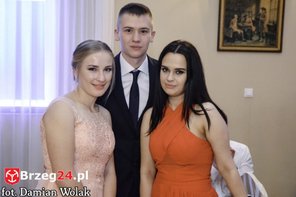 Studniówki 2017: Bal maturalny Liceum Ogólnokształcącego w Grodkowie [fotorelacja]