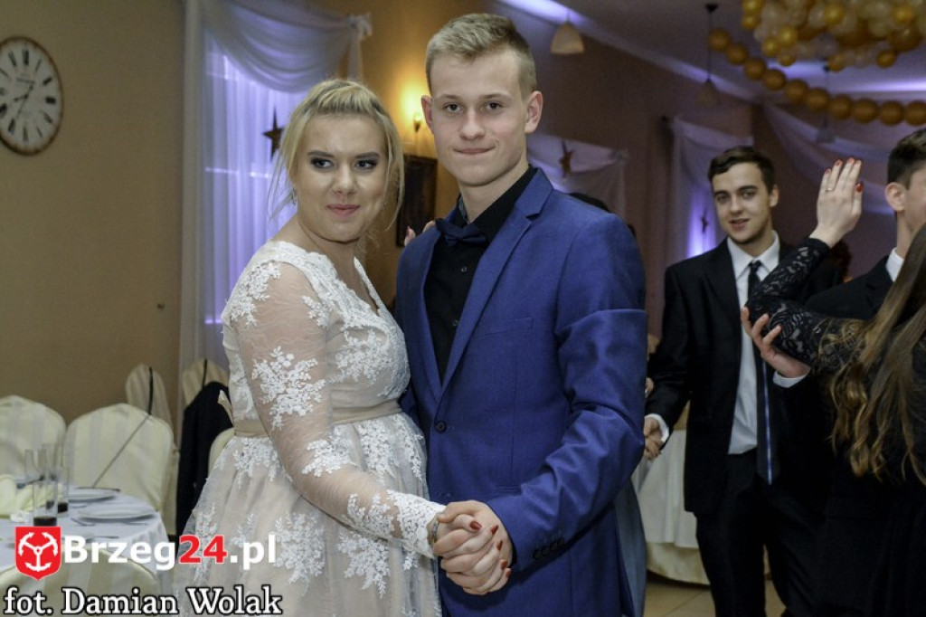 Studniówki 2017: Bal maturalny Liceum Ogólnokształcącego w Grodkowie [fotorelacja]