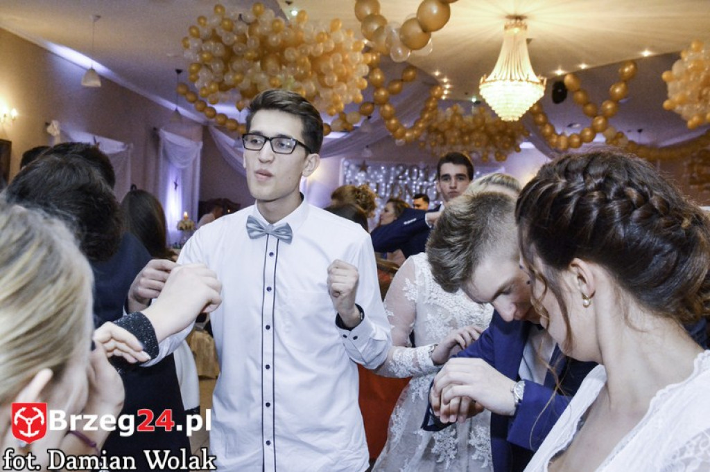 Studniówki 2017: Bal maturalny Liceum Ogólnokształcącego w Grodkowie [fotorelacja]