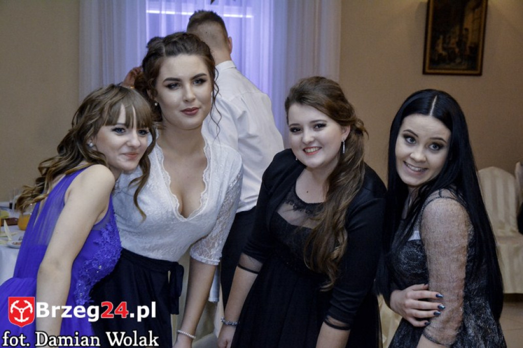 Studniówki 2017: Bal maturalny Liceum Ogólnokształcącego w Grodkowie [fotorelacja]