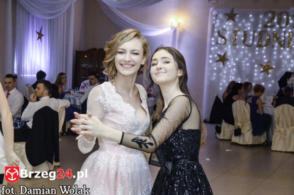 Studniówki 2017: Bal maturalny Liceum Ogólnokształcącego w Grodkowie [fotorelacja]