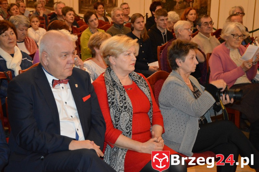 Kolędowanie z Chórem św. Maksymiliana