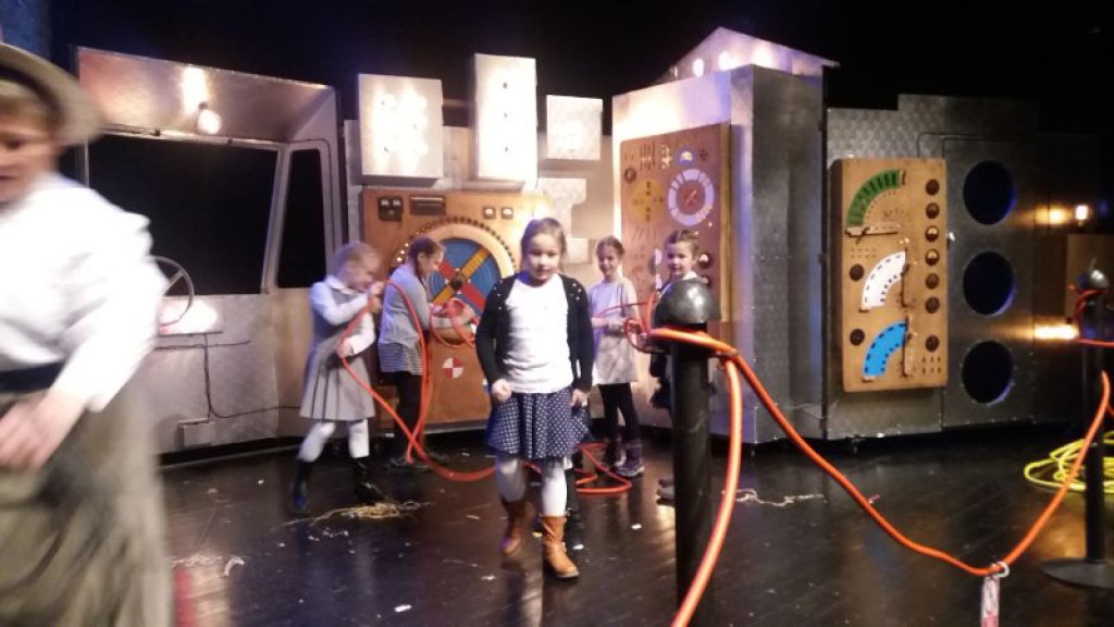 Świetlica z wizytą w teatrze