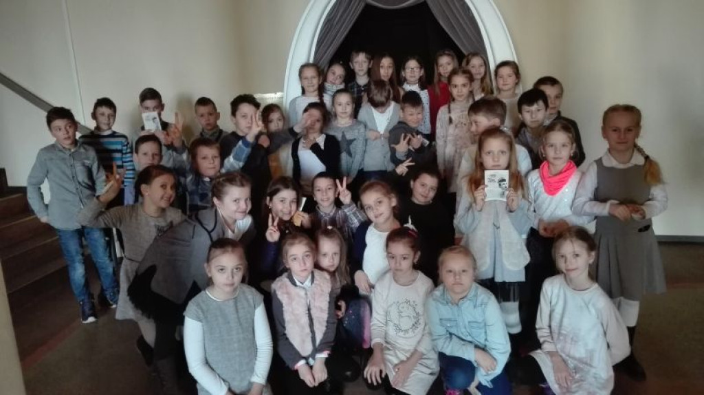 Świetlica z wizytą w teatrze