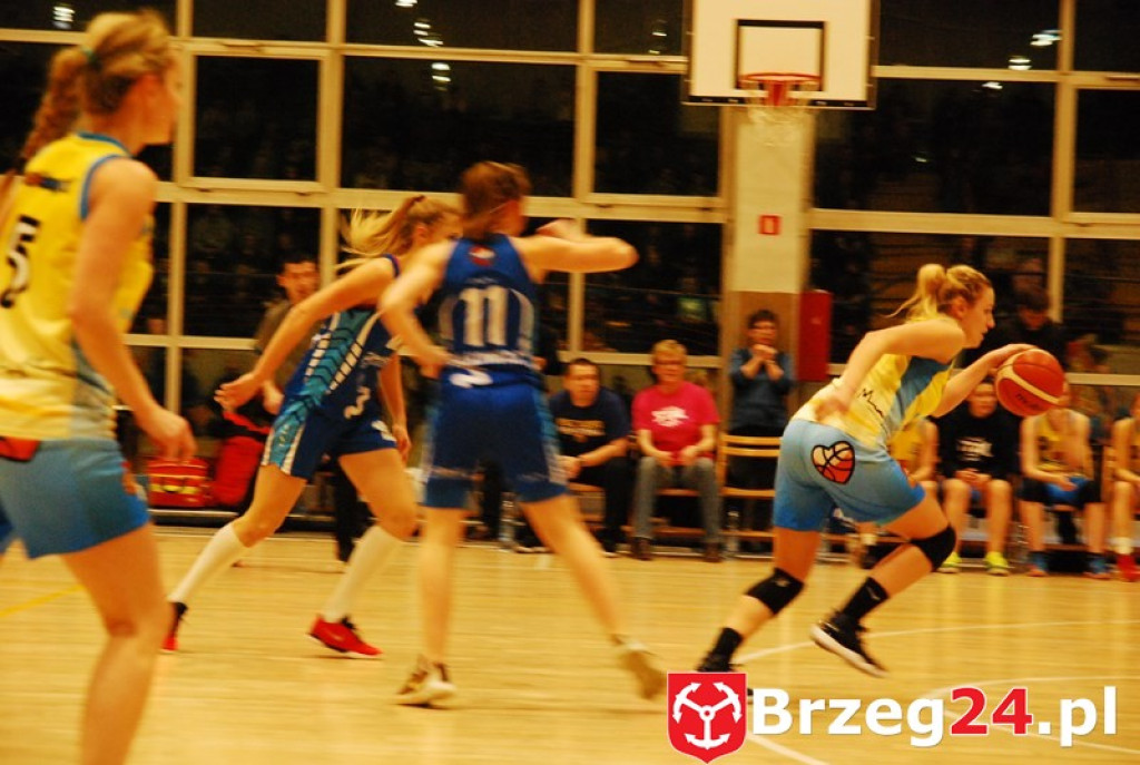 KSK Stal Brzeg bardzo pewnie wygrywa z MKS Polkowice [fotorelacja]