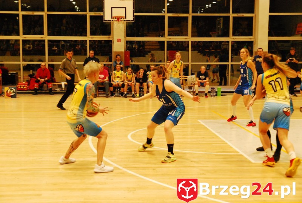 KSK Stal Brzeg bardzo pewnie wygrywa z MKS Polkowice [fotorelacja]