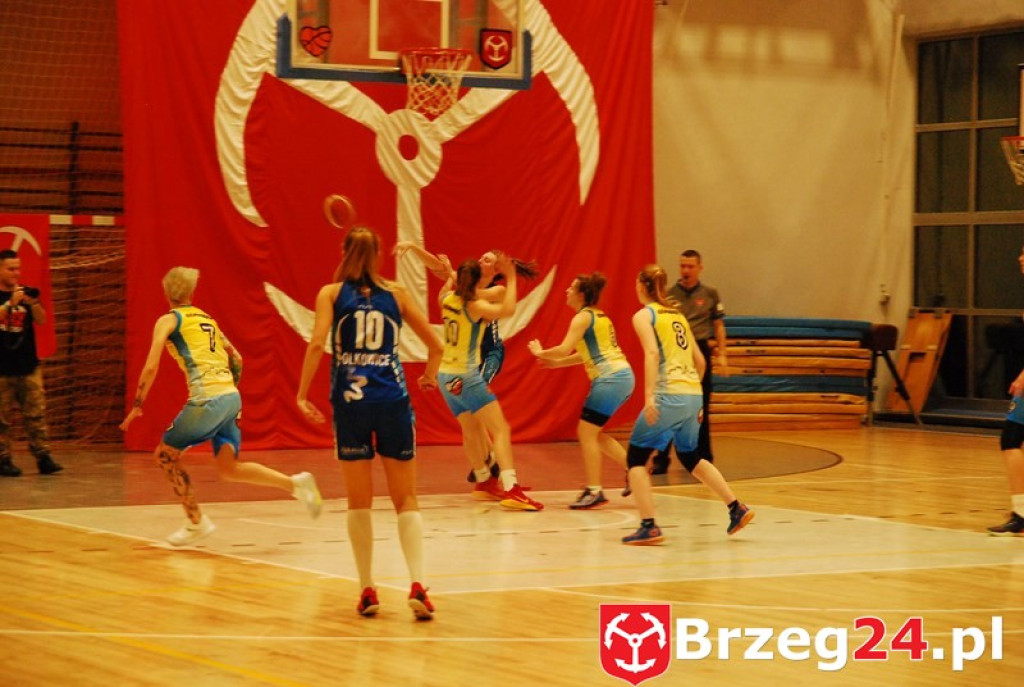 KSK Stal Brzeg bardzo pewnie wygrywa z MKS Polkowice [fotorelacja]